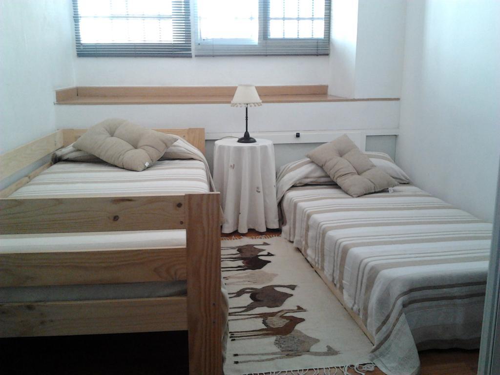 Hostal Los Aromas Villena Quarto foto