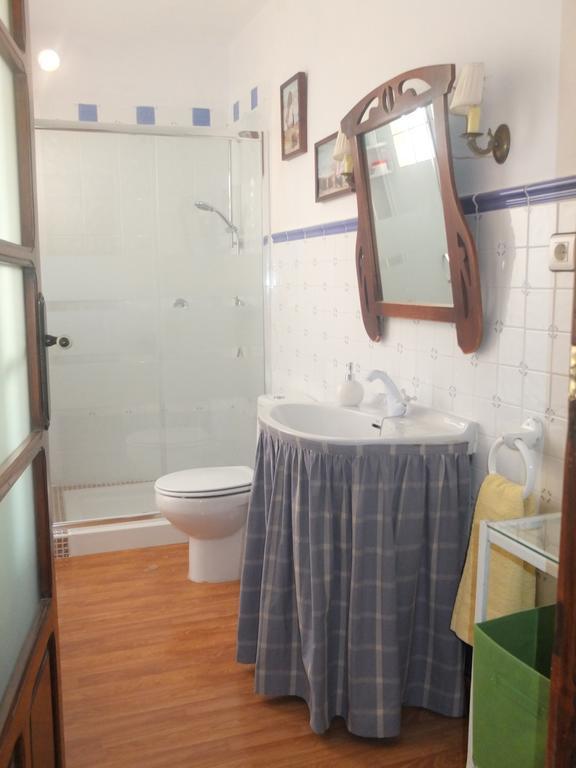 Hostal Los Aromas Villena Quarto foto